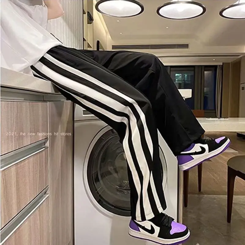 Fashion Preppy Style Loose Student Striped Sports Casual Straight Pants Men Elastic Waist Drawstring Pocket Wide Leg Trousers