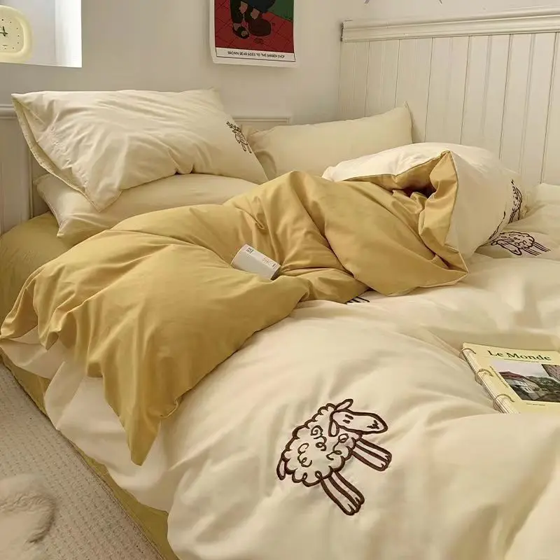 

Duvet Cover Set - Full/Queen Size - Smooth Weave - Warm & Luxurious - Full/Queen Duvet Cover