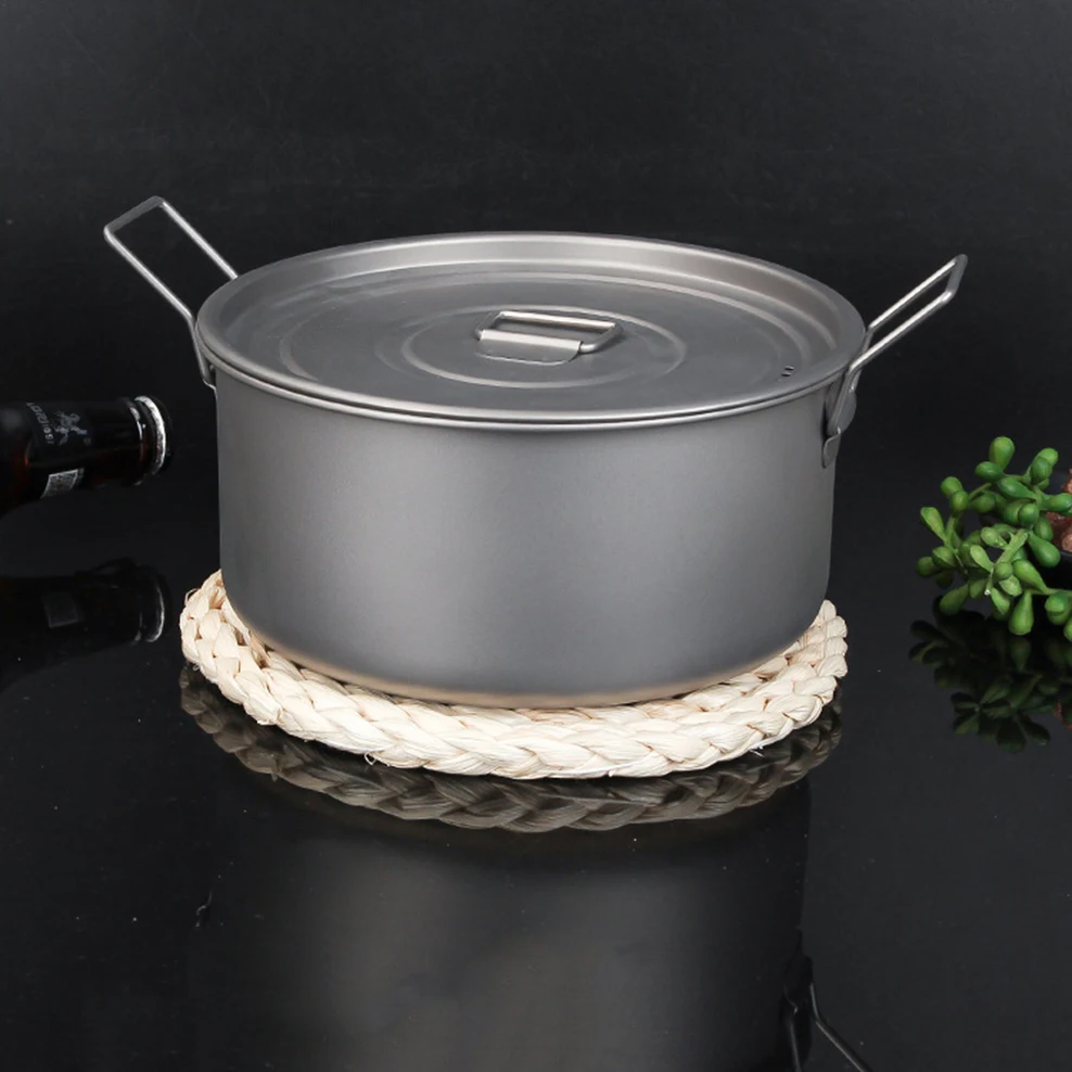 https://ae01.alicdn.com/kf/Sd2348052670247ac8660b48e4248595dZ/New-1-9L-Pure-Titanium-Soup-Pot-With-Folding-Handle-Outdoor-Picnic-Pot-Household-Light-Casserole.jpg