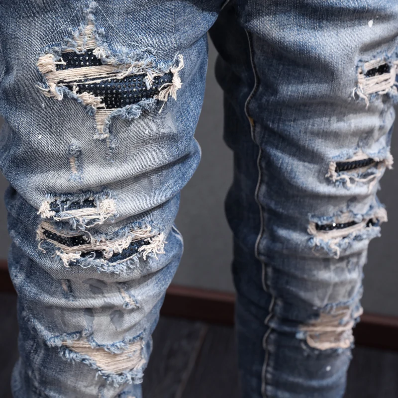 Streetwear Fashion Men Jeans Retro Blue Elastic Skinny Fit Painted Ripped Jeans Men Beading Patched Designer Hip Hop Brand Pants