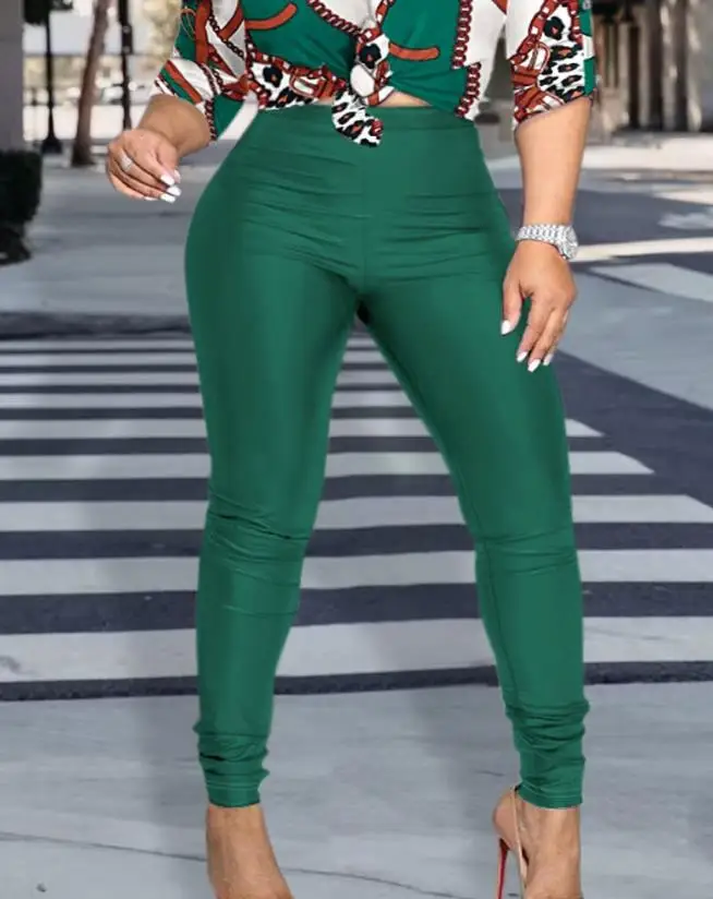 Рисунок 3 - Женский комплект из двух предметов