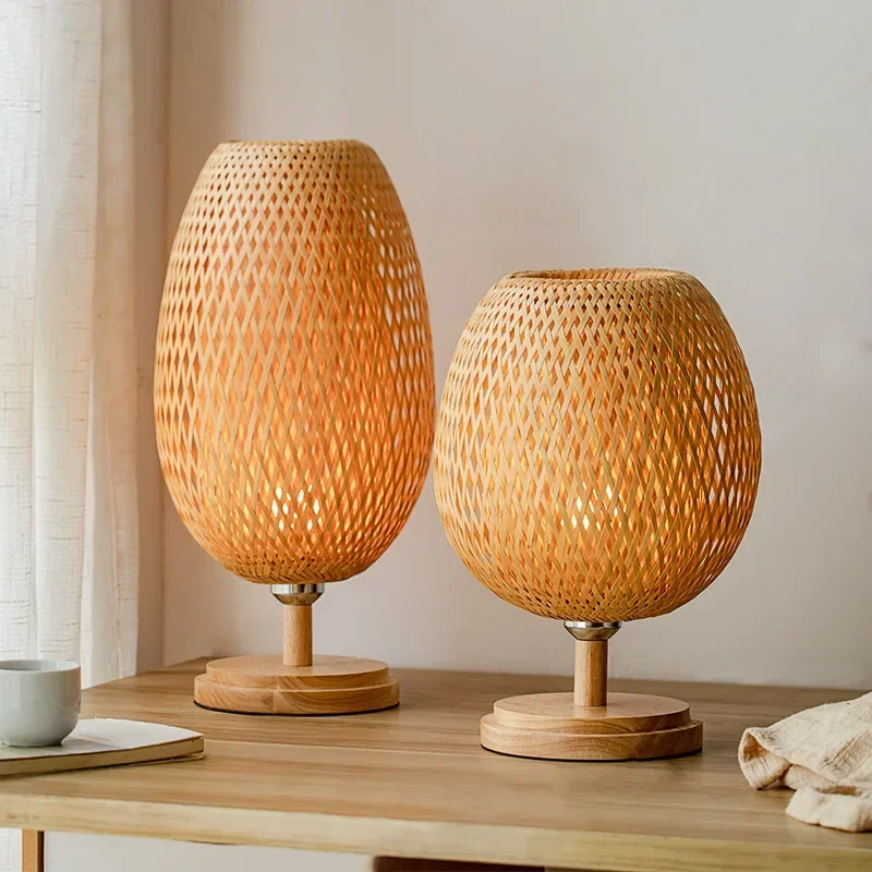 Vintage Creative Bamboo Table Lamp Chinese Handmade Wooden Table Lamp Living Room Dining Room Bedroom Decorative Lamp