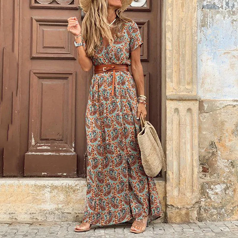 

Waist Collection Short Sleeved Dress With Blue And White Porcelain Print