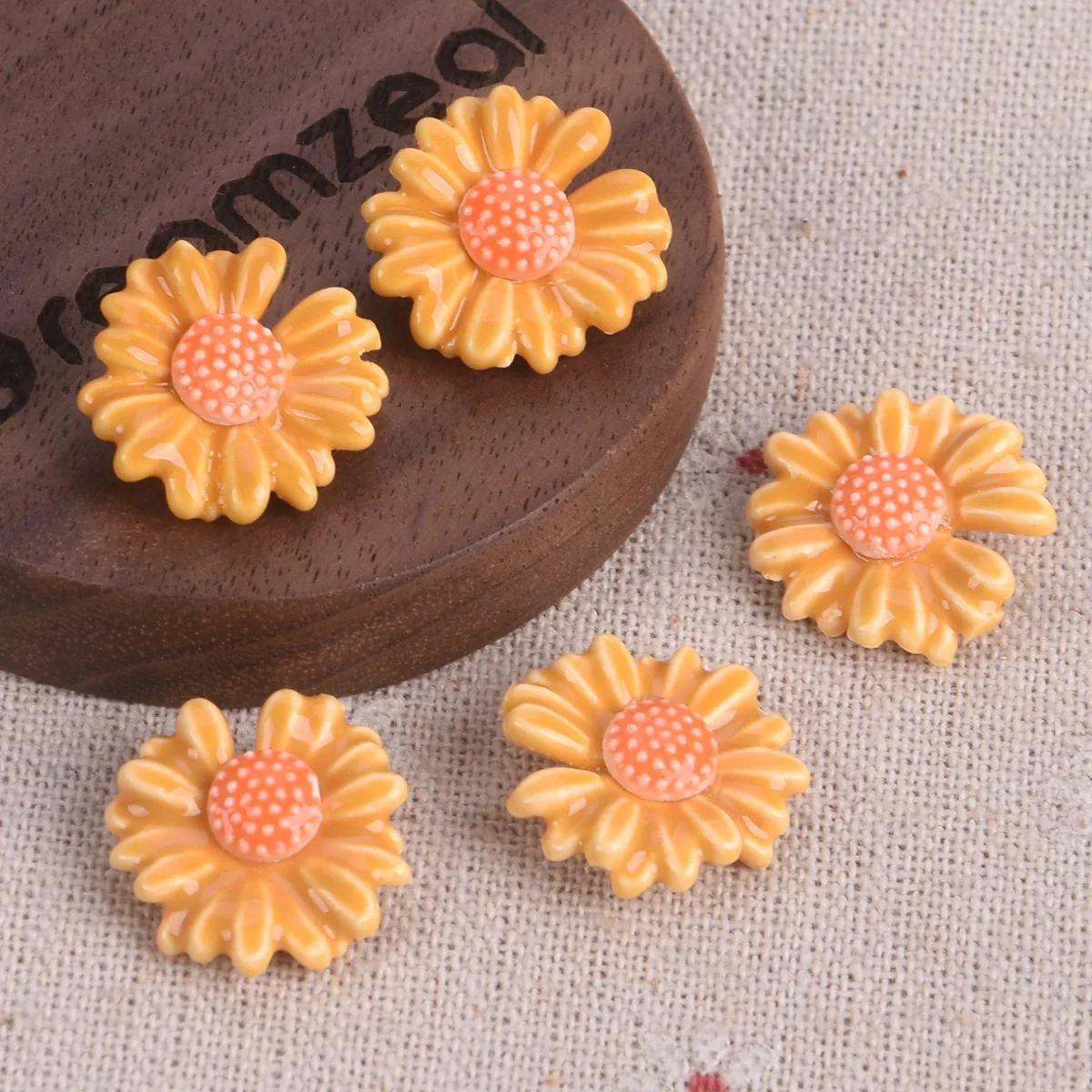 Testa di Moro donna H cm 32 in Ceramica di Caltagirone Fatta a Mano motivo Carretto Siciliano