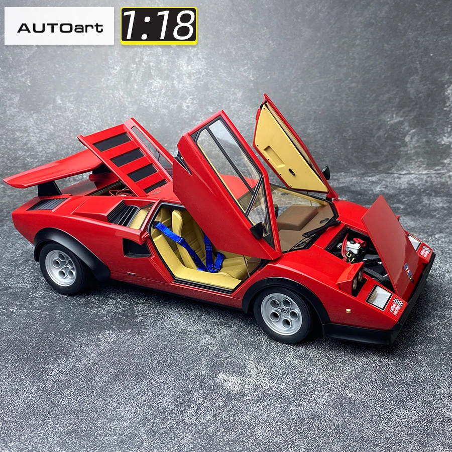 AUTOART 1/18 LAMBORGHINI COUNTACH LP500S Sports car model