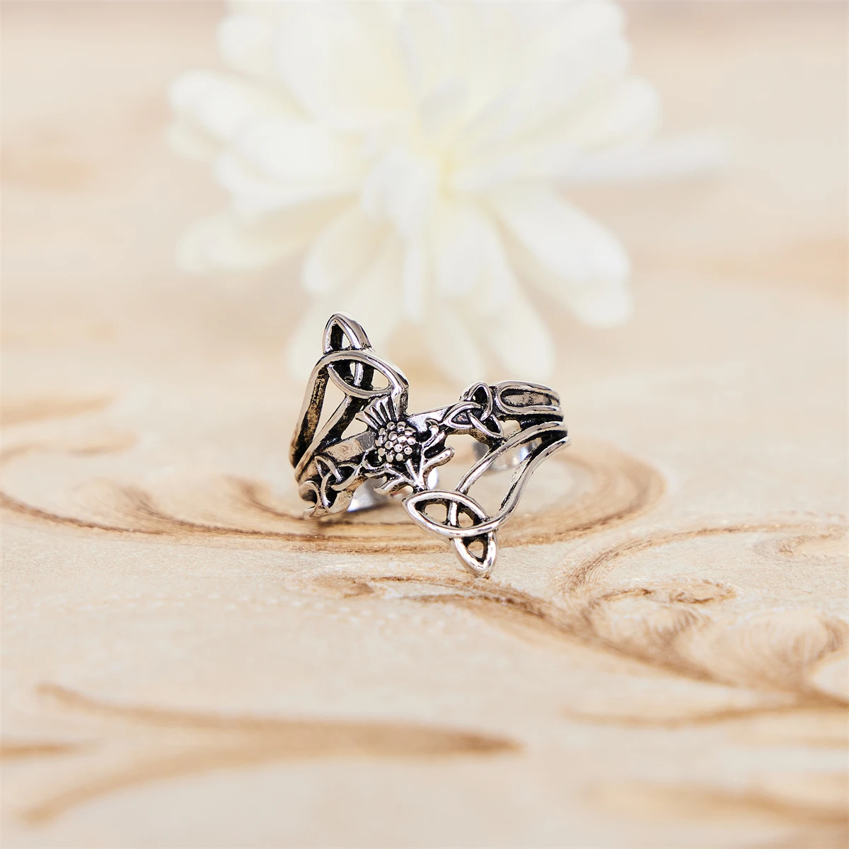 

New Silver Color Open Ring For Women Retro Classic Design Flower Jewelry Rings Fashion Female Birthday Gift Accessories