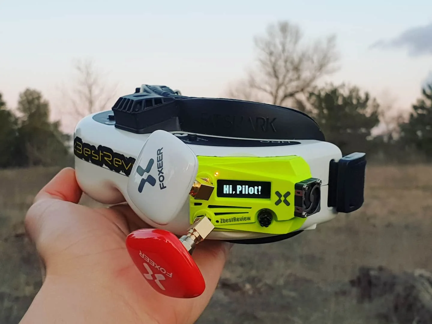 

Foxeer Wildfire 5.8GHz 72CH Dual Receiver OLED Support OSD Firmware Update for Fatshark FPV Goggles