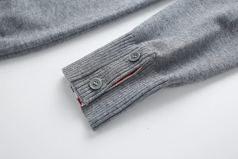 Y2K Knit Pullover Image 11