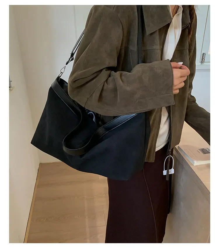 Lässige Tragetaschen mit großer Kapazität für Damen, vielseitige Handtasche aus Wildleder und PU-Leder zum Pendeln, Umhängetasche für den täglichen Gebrauch – Detail 9