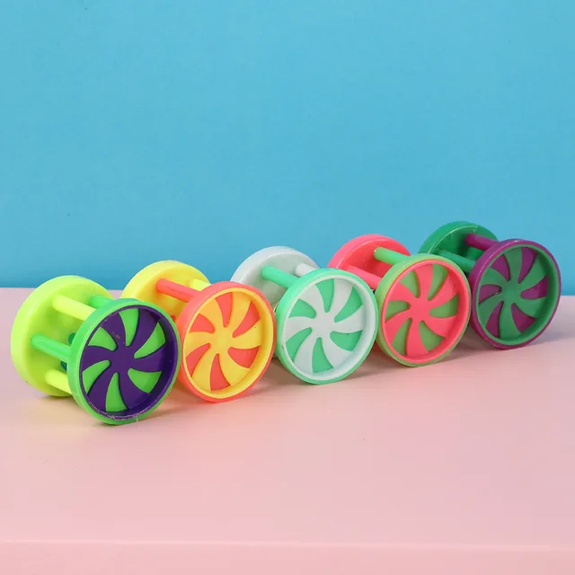 플라스틱 고양이 장난감 공: 고양이의 즐거움과 건강을 위한 완벽한 선택