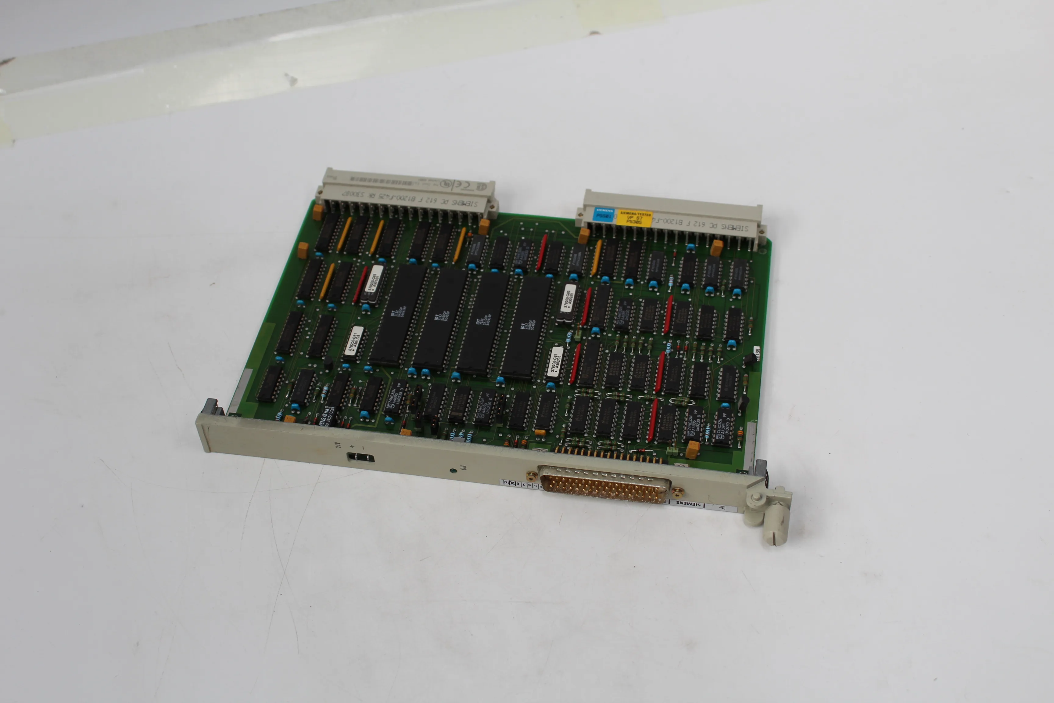 

6ES5324-3UR11 Used In Good Condition