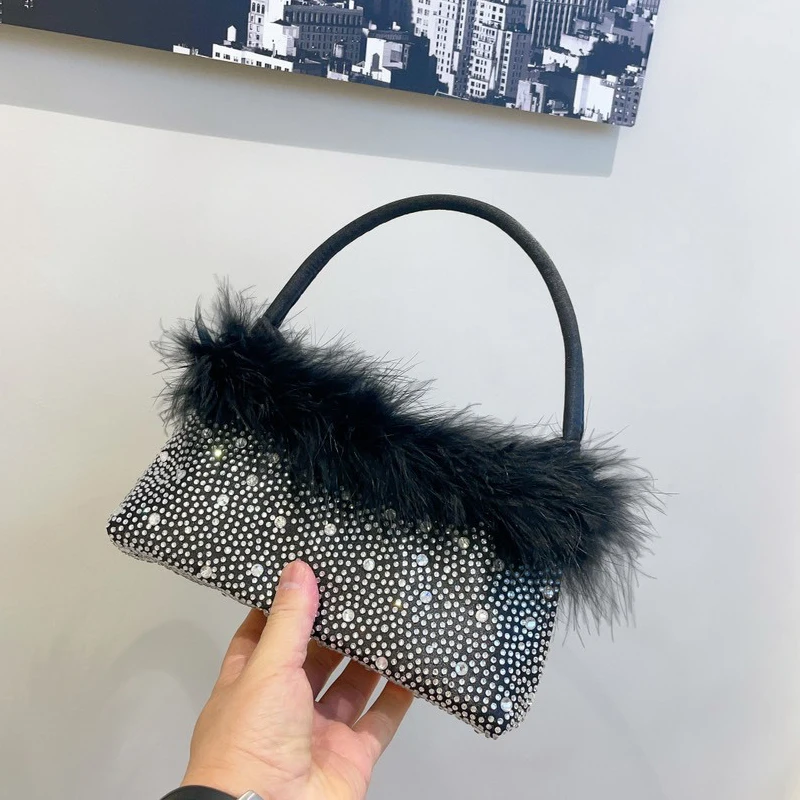 thumbnail image 1 of Bolsos de noche para mujer, bolsos y carteras de diseñador de lujo para mujer, novedad de 2023, en nailon, mosaico, imitación de diamantes, adorno de plumas, para el hombro, 1 of 5