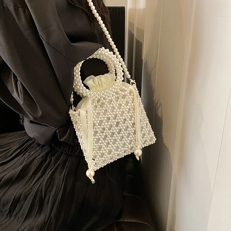 Elegant Pearls Bags for Women Designer Handbags Beaded Woven Shoulder Bag Hollow Crossbody Bags for Women Evening Bag Clutch New