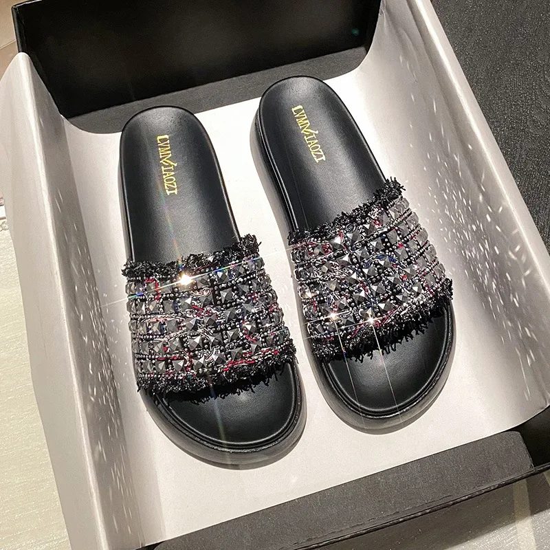 

Женская летняя одежда, новые модные и модные тапочки на плоской подошве, сандалии большого размера, 2024