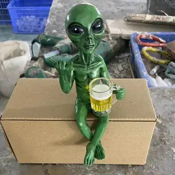 Resin Alien Statue Ornament 1