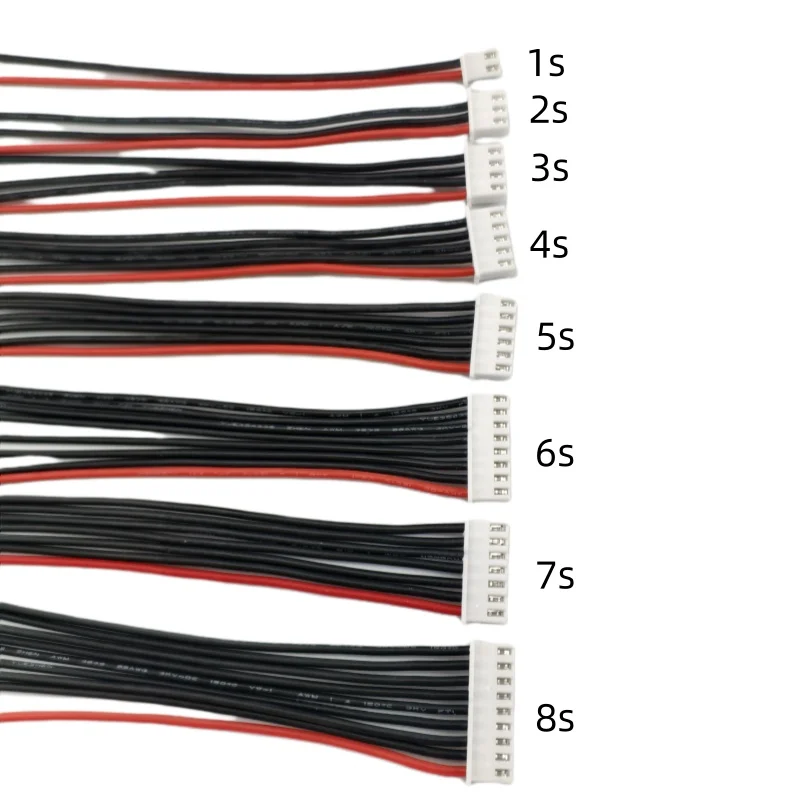 Gros plan sur connecteurs USB multiports 2S/1S, lot de 10 câbles pour chargeur