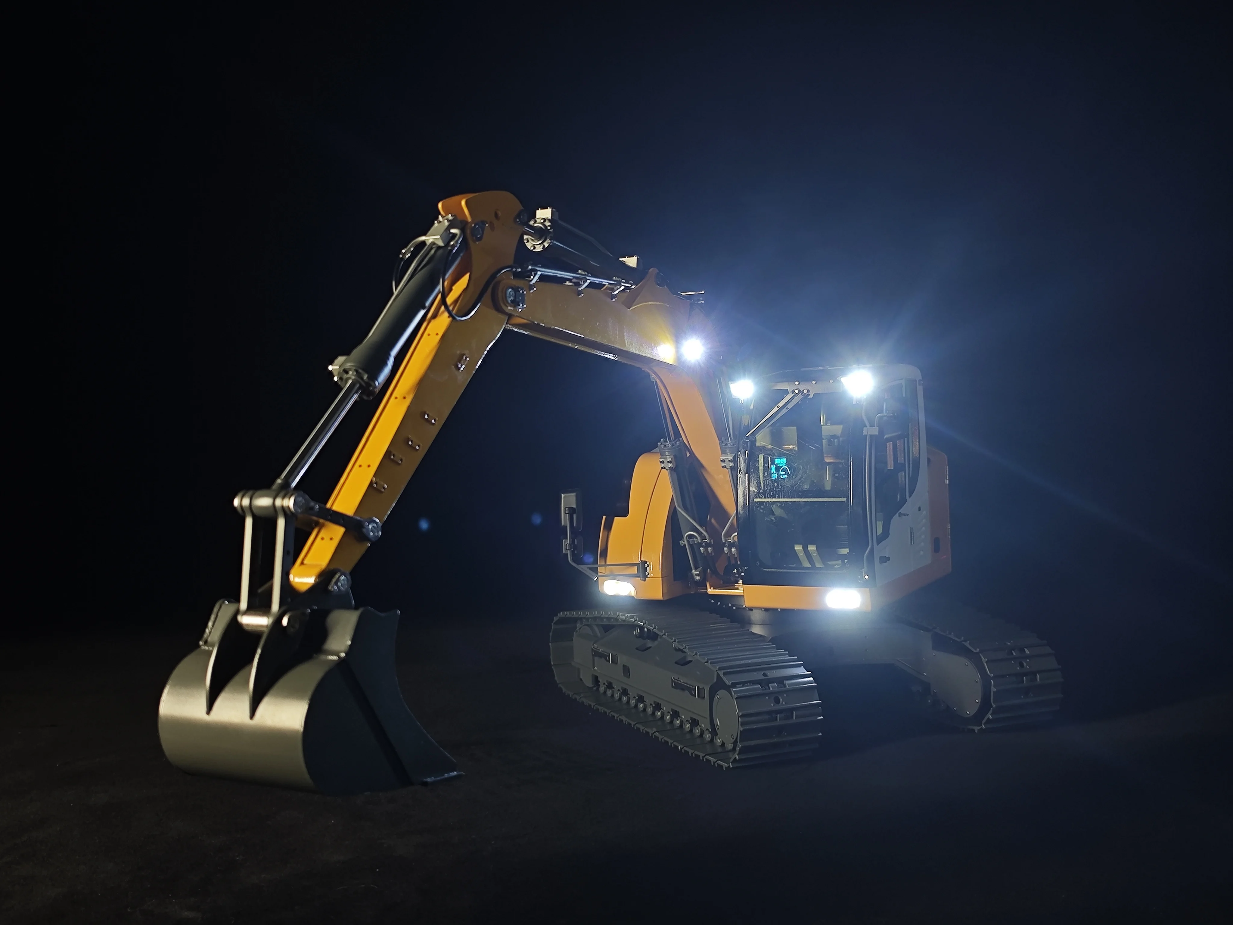 R920 JDM 208 RC Hydraulic Excavator RTR 1/14 Scale Remote Control Metal Digger Machine Model Construction Vehicles Lights Sounds 4