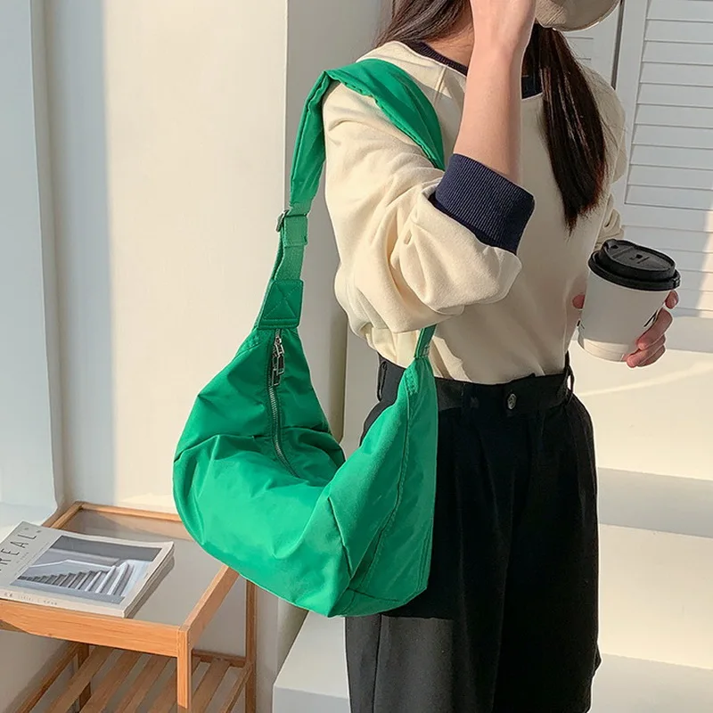 

Diinovivo Casual Nylon Crossbody Bag High Quality Solid Female Shoulder Bag Large Capacity Messenger Bag Hobos Women Bag Tote