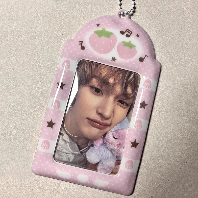 Kpop Idol Photocard Holder Keychain - Stylish Sleeve & Display Case