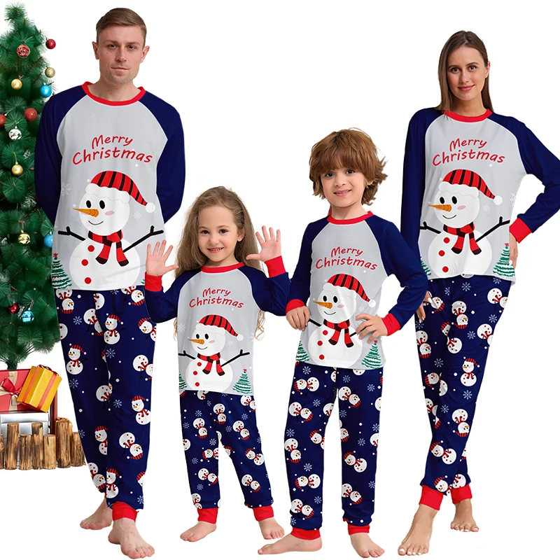 thumbnail image 1 of Conjunto de pijama navideño para toda la familia con estampado de letras de muñeco de nieve a la moda Conjuntos a juego para madre e hija Pijamas navideños para padres e hijos, 1 of 5