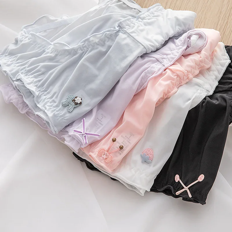 Cute Ruffle Women Panties Seamless Ice Silk Comfortable Briefs Bowknot Small Strawberry Decorated Girl Pantie Intimate Underwear