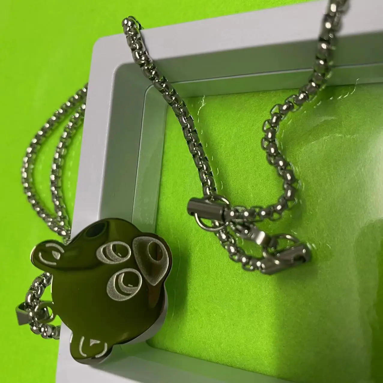 Kanye Cute Bear Necklace Hip Hop European and American Trend Pendant Necklace Men's and Women's Fashion Stainless Steel Jewelry 5
