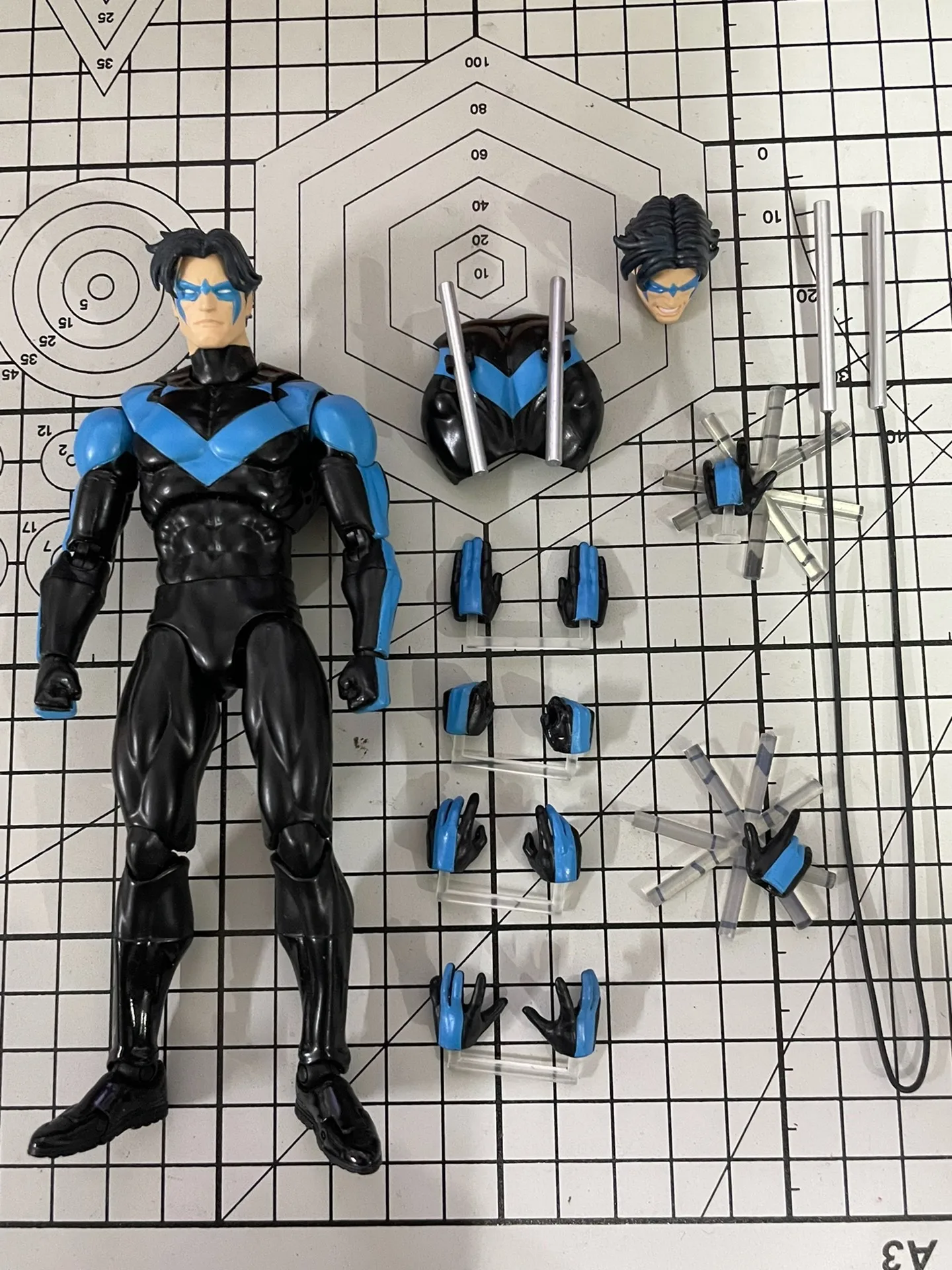 In Stock Genuine Edition Medicom Mafex No175 Mafex Nightwing