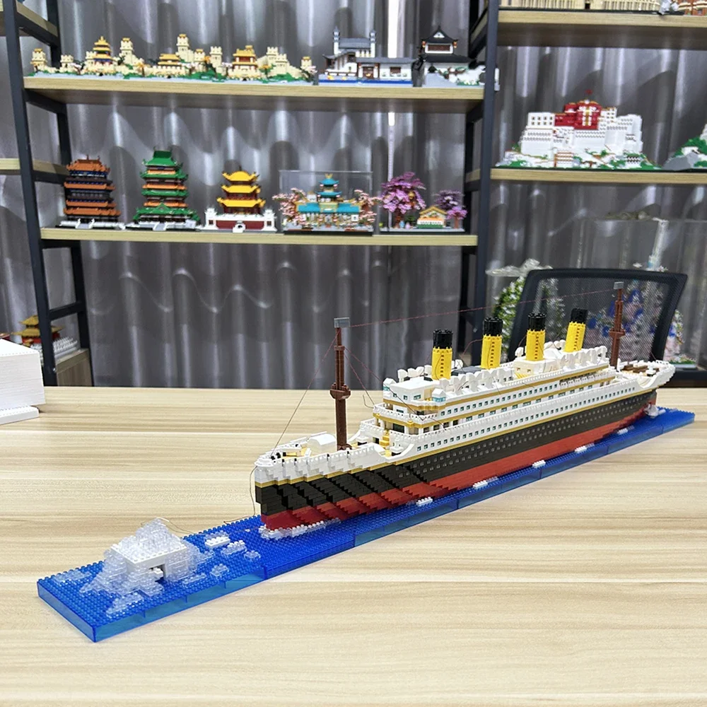 Building Block Toy 6 Kinds Titanic Model Cruise Ship Building Block for Adult Micro Mini Brick Toy KNEW BUILT Perfect Gift Entertainment Decoration