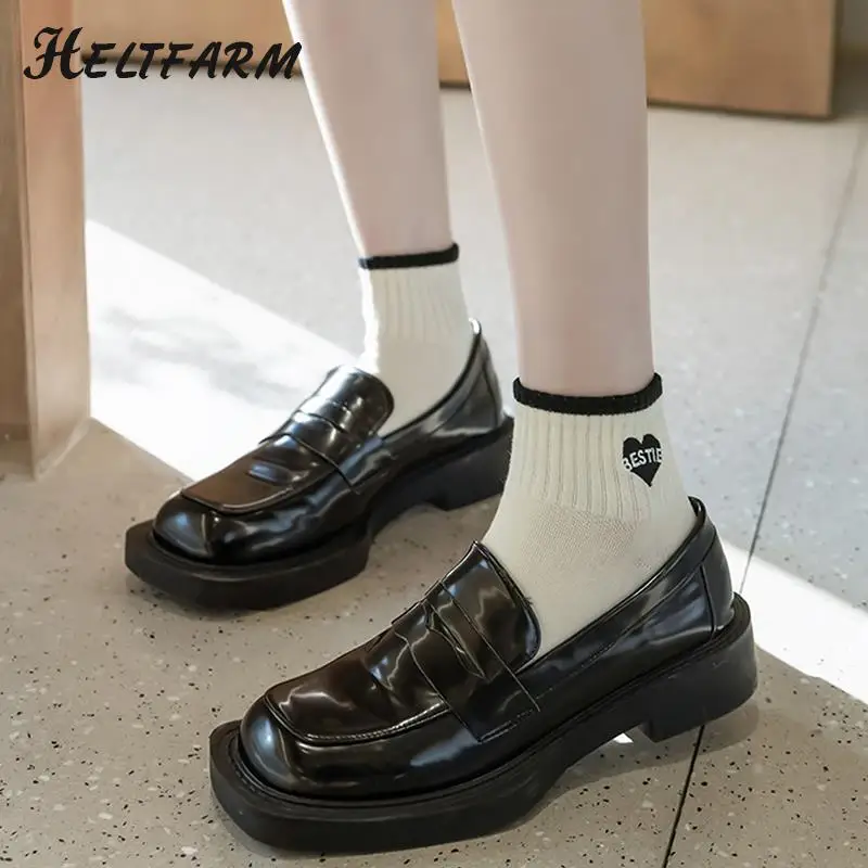 

1Pair Female Preppy Style White Socks Spring Summer Cotton Ankle Socks Breathable Black Embroidery Cute Socks
