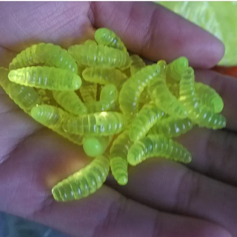 Fishing Lure 50pcs 100pcs 2cm 0.2G Maggot Grub Soft Hooks Smell Woems Glow Shrimps Bait