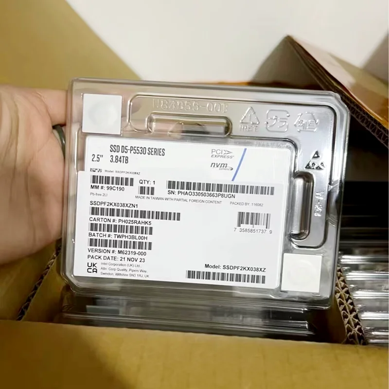 Original D5-P5530 960GB 1.92T 3.84T SSD U.2 NVME 2.5' SSD PCIE4.0X4 Enterprise Solid State Drive