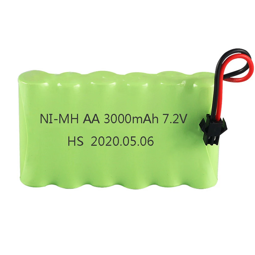 Lot de 10 chargeurs RC USB EU C 2B 1B en couleurs vives, empilés, câbles enroulés.