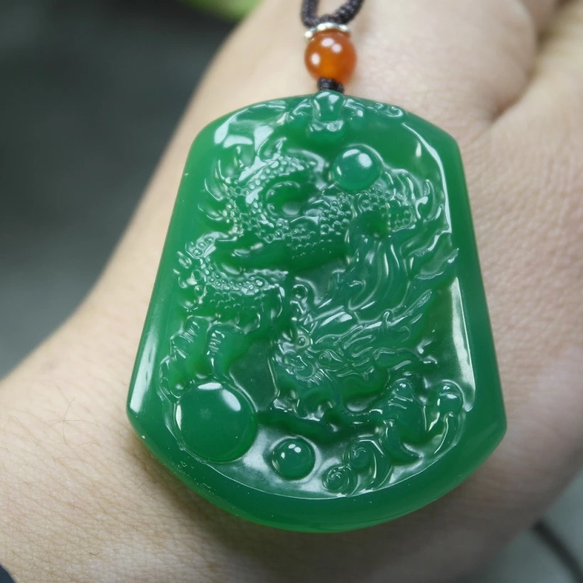 

Nature Green Agate Pendant Dragon Amulet Lucky Magical Mascot Chalcedony Chinese Zodiac Bead Hanging Talisman