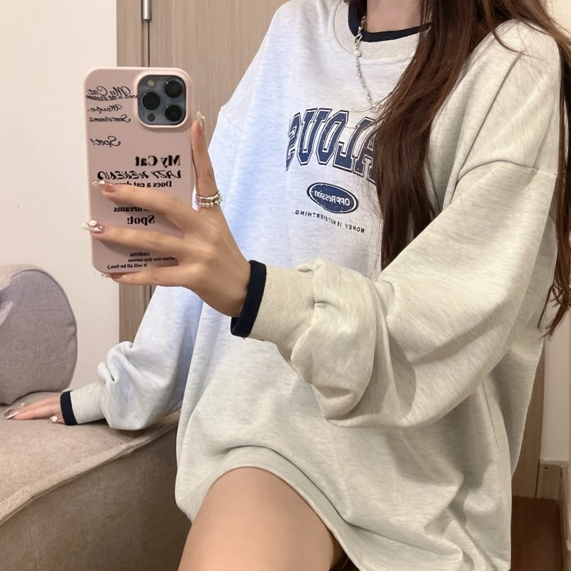 

Autumn Style American Retro Long Sleeved Sweater For Women's Casual And Versatile Wear