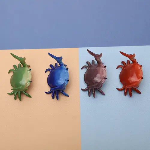 Funny Crab Desktop Pen Holder as creative stationery - Image 3