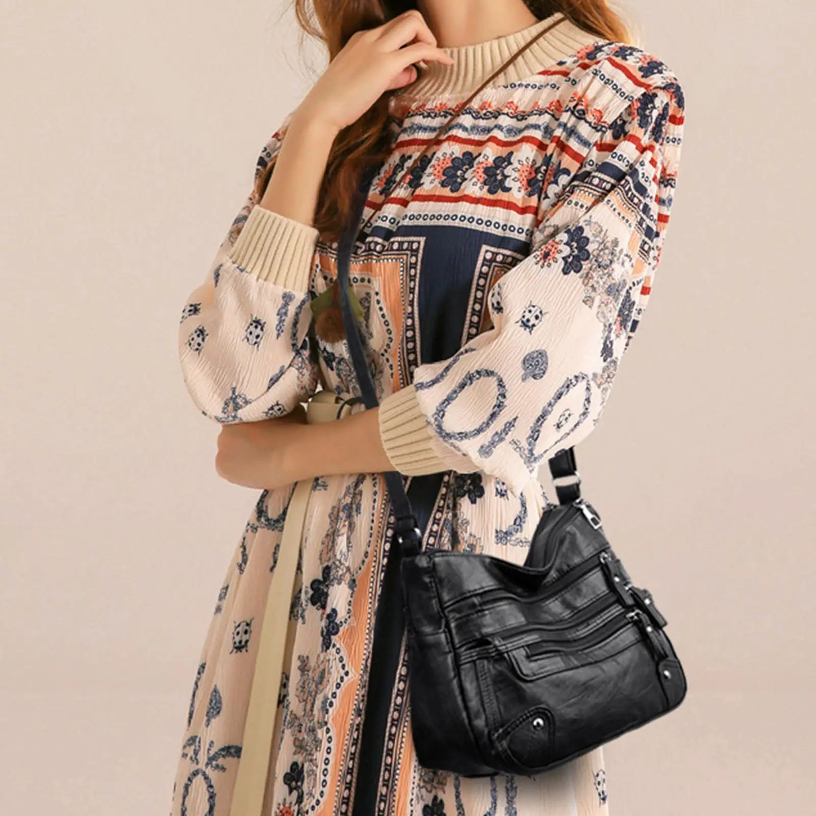 

Women Leather Shoulder Bag Vacation Casual Travel Bag Multi Layer Lady Black