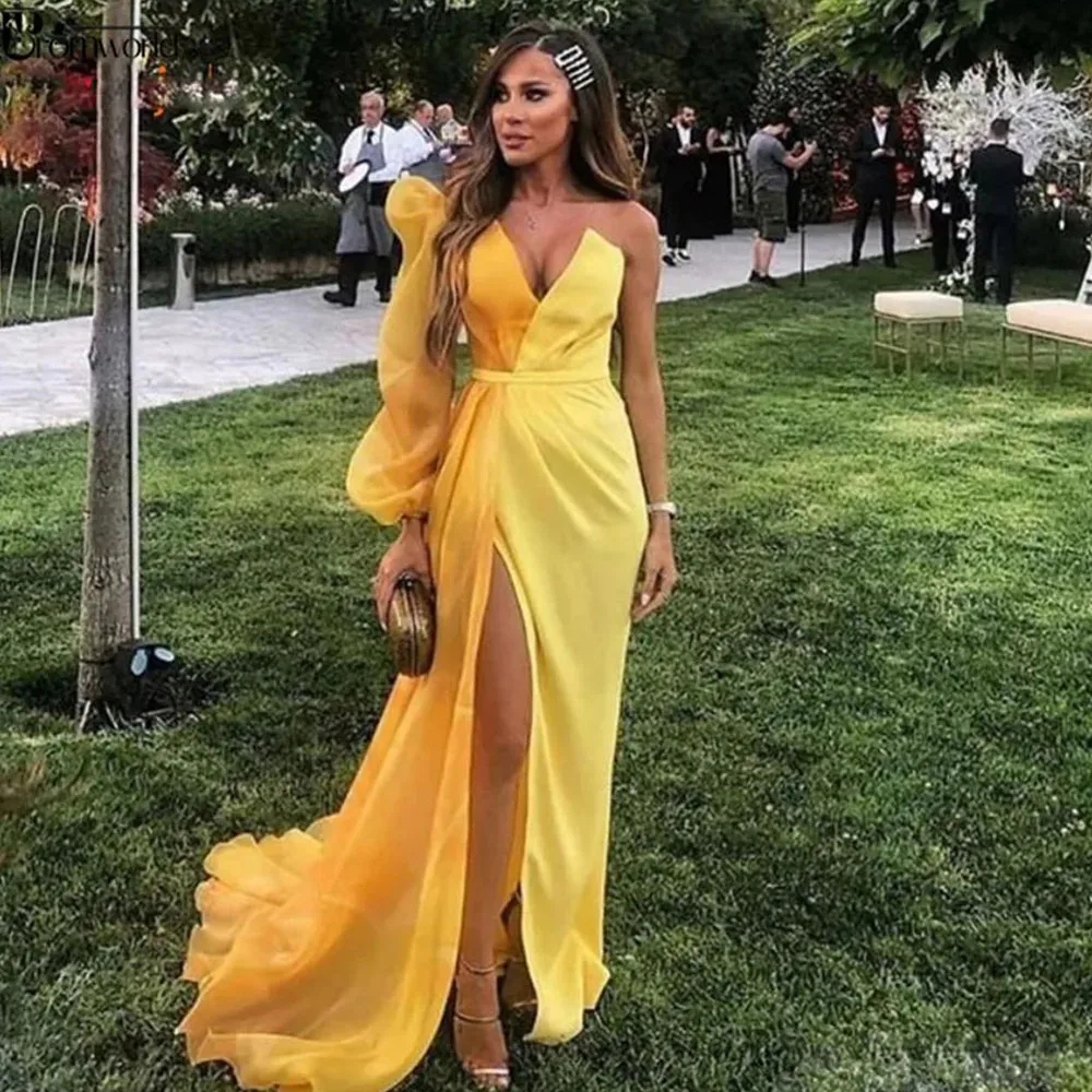 

Yellow Dubai Formal Party Dress Women Long Sleeve Evening Gowns Elegant Slit Chiffon Muslim Evening Dresses 2021
