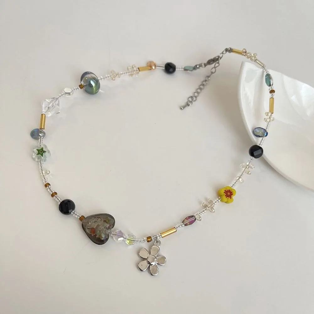 Bohemia Flower Choker Necklace For Women Fashion Summer Sweet Heart Pendant Acrylic Collarbone Neck Chain Jewelry Party Gift choker necklace pendant necklaces pendant necklace fashion necklace