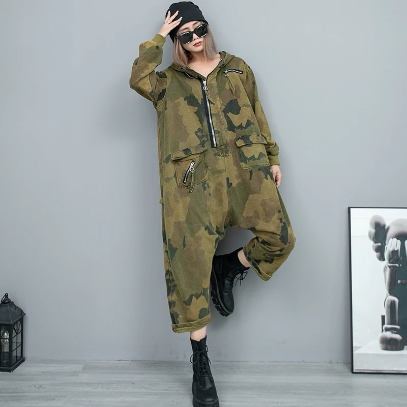 Fashion And Personalized Vintage Camouflage Long Sleeved Hooded Jumpsuit  Women's Autumn Loose Zippered Ankle-length Pants Trend