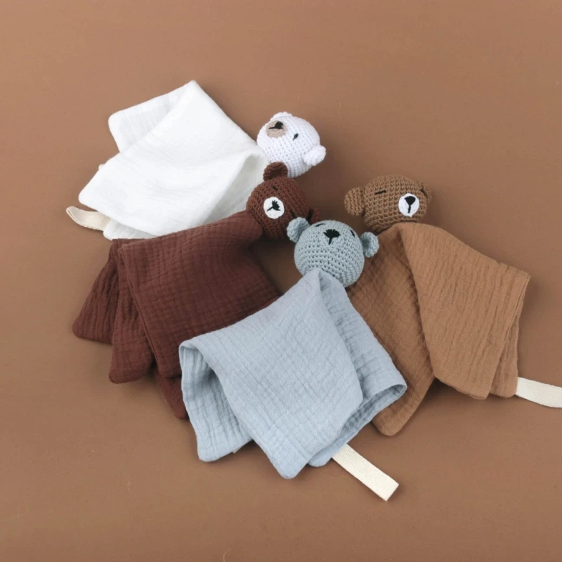Infant Soother Bib Mood Appease Bib Knitted Bear Charm Security Blanket Unisex G99C