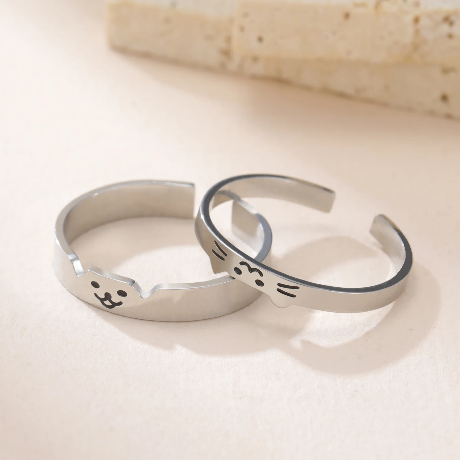 Cat and Dog Ring 