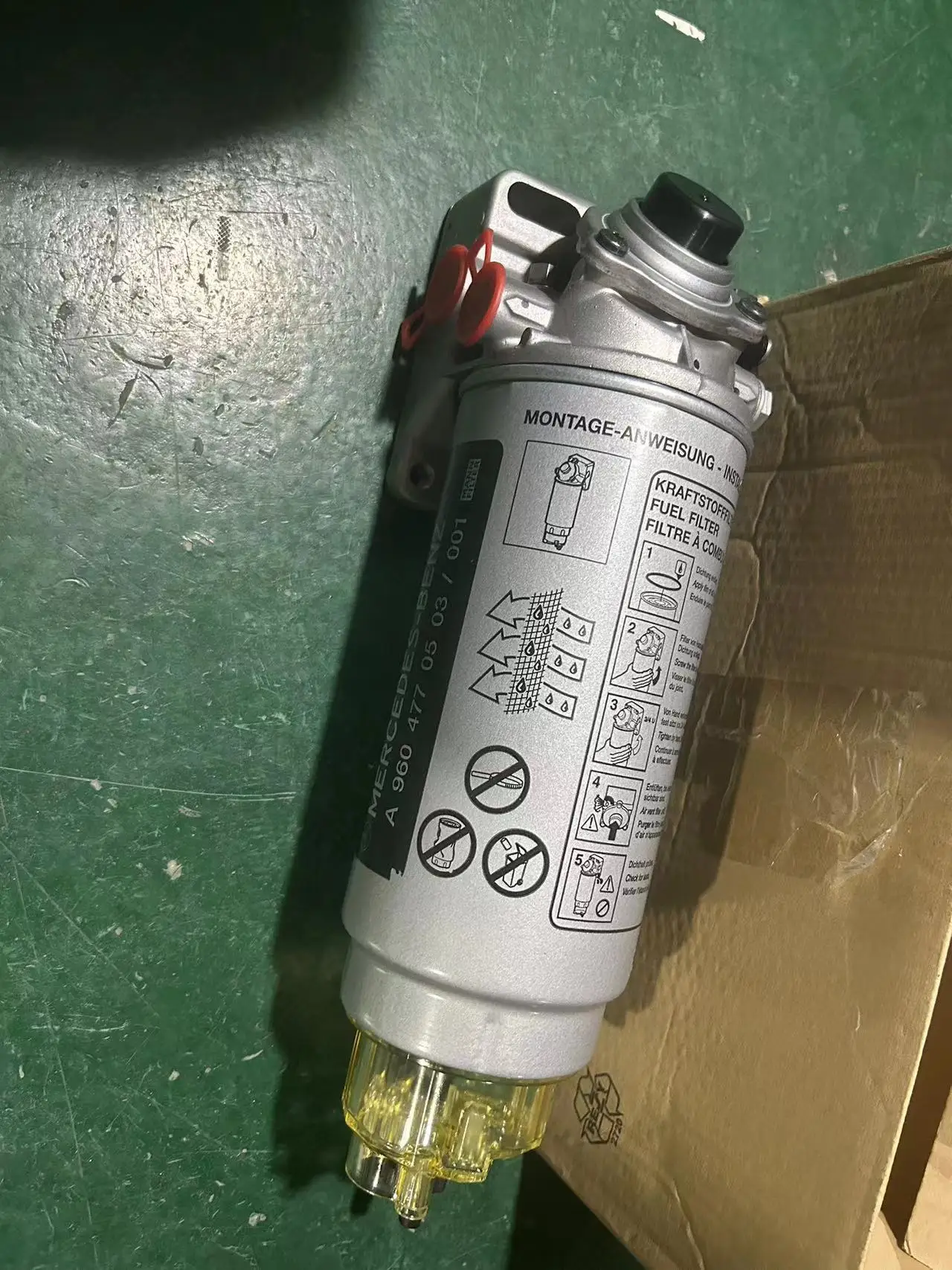 

A9604701590 SEPARATOR WODY ACTROS European truck Parts M-AN M-ERCEDES-B-ENZ