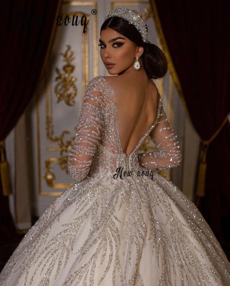 Luxury 2024 Backless Beaded Wedding Dress Sheer Neck Ball Gown Bridal Gowns Long Sleeve Wedding Gowns Vestido De Novia