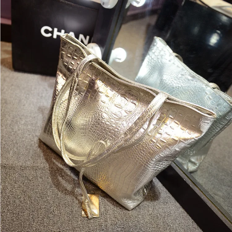 Large Capacity Single Shoulder PU Handbag Cross-border Crocodile Pattern Women's Bag Fashionable European and American Commuting Bag Tote Bag_voghion.com