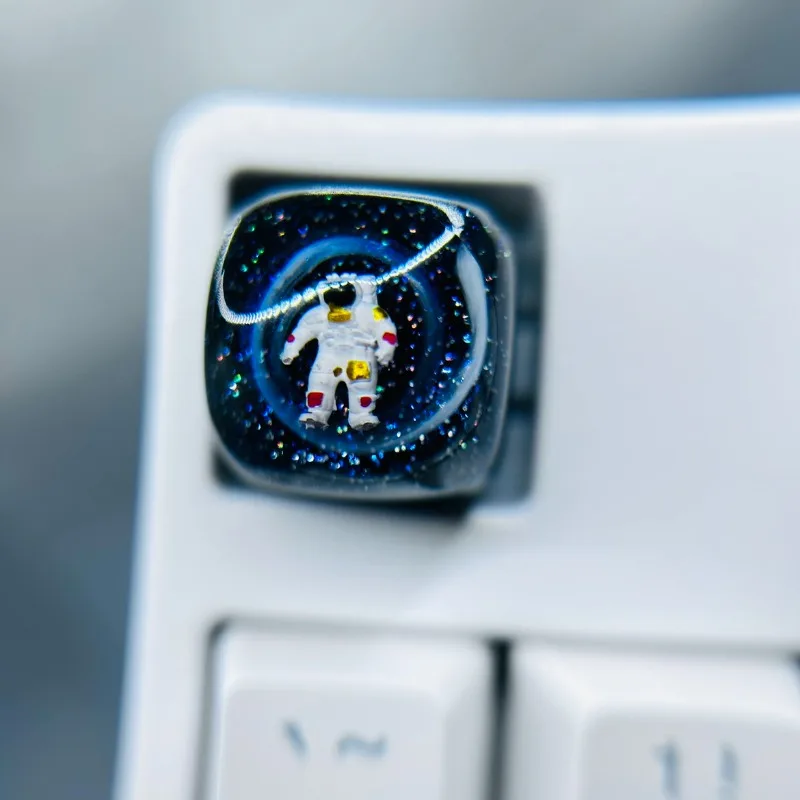 MiFuny Star Astronauts Keycaps Originality Cute Resin Keyboard Cap DOM Profile Cartoon Key Caps for Mechanical Keyboard Gifts