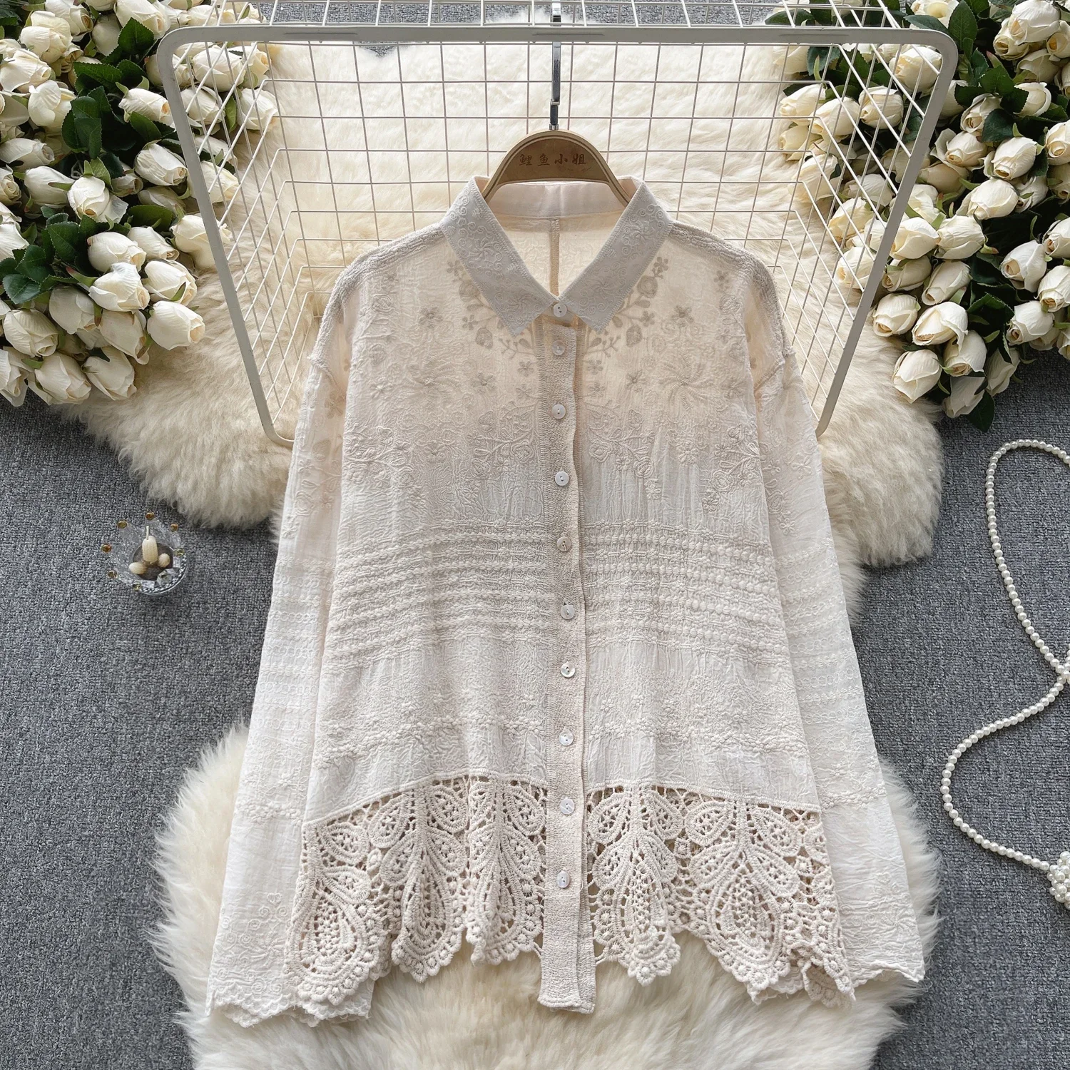 

SuperAen 2023 Осенняя кружевная рубашка с длинным рукавом, белая рубашка с вышивкой, женские топы