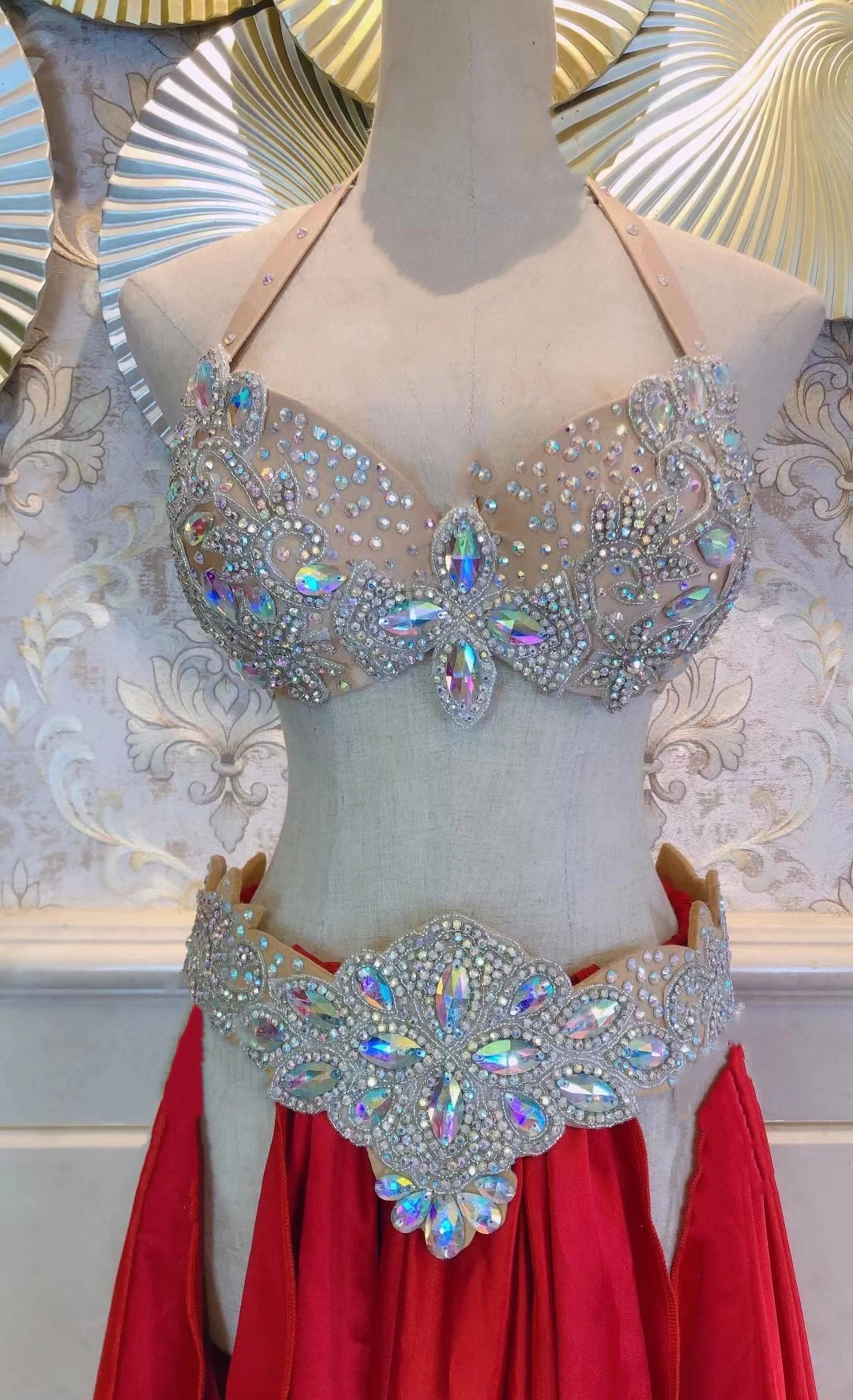 BellydanceorientalBellybaladisandiIndianeasternEgyptianswing