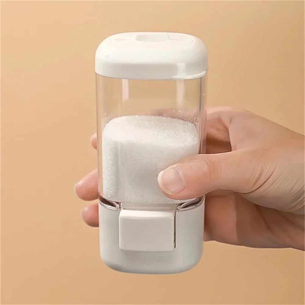 Salt shaker stoppers Press-Type Quantitative Salt Shaker Each Press 2g Clear Seasoning Bottle 140ml Sealed Design Moisture Proof Dustproof