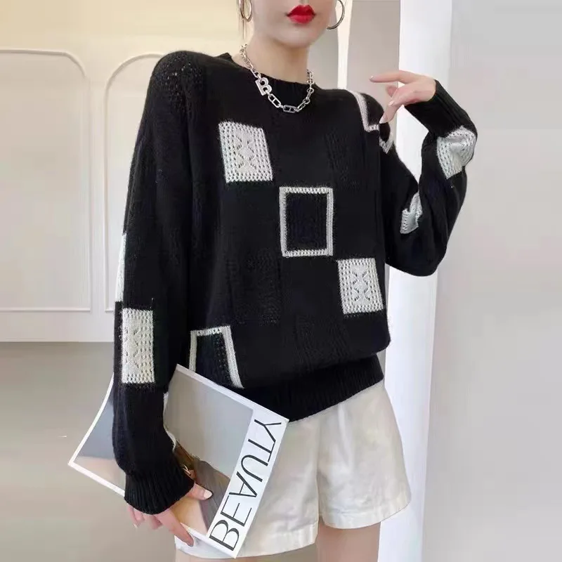 Autumn Winter Color Blocked Plaid New Loose Retro Pullovers Women's Clothing Round Neck White Simplicity Outfit Chic Sweaters 3