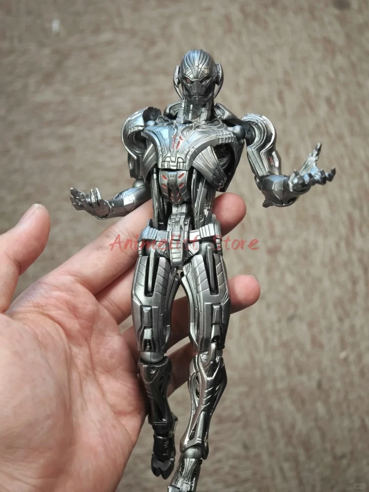 Figuras de superhéroes Disney Marvel Revoltech Ultimate Deadpool